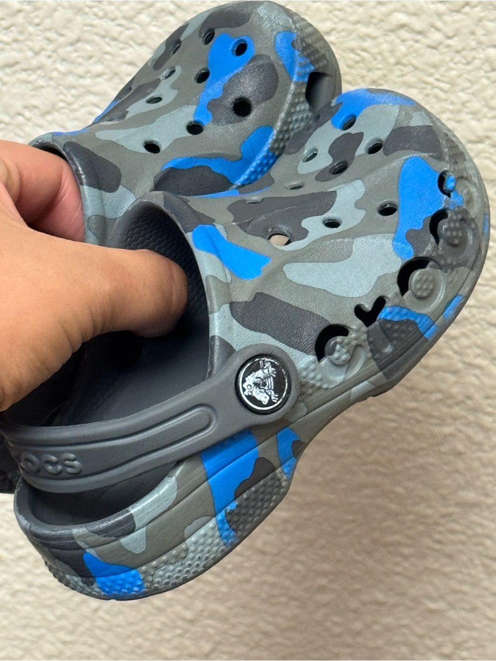 Kids Clog Shoes in Gray & Blue Camouflage